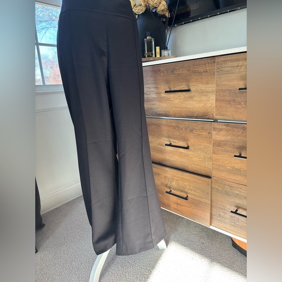 Elegant Black Wide Leg Women's Pants - Picture 2 of 7